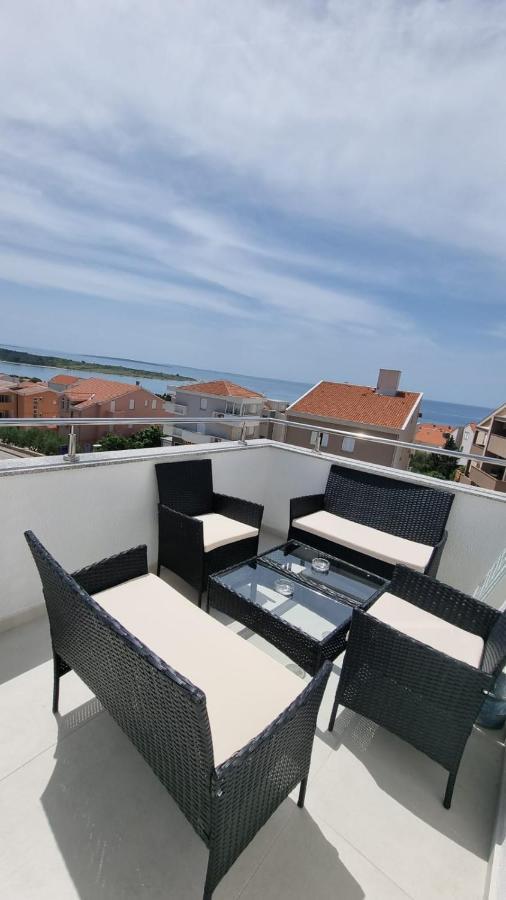 Kings Landing Apartment Новаля Екстериор снимка