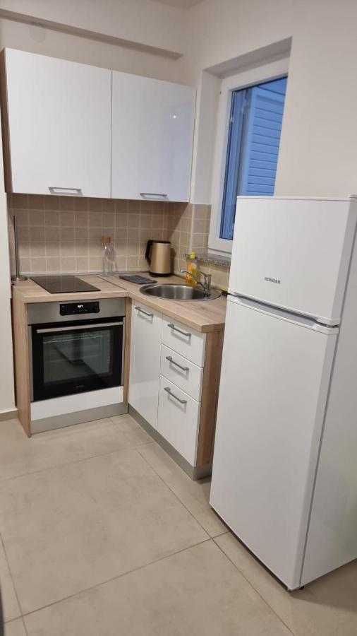 Kings Landing Apartment Новаля Екстериор снимка