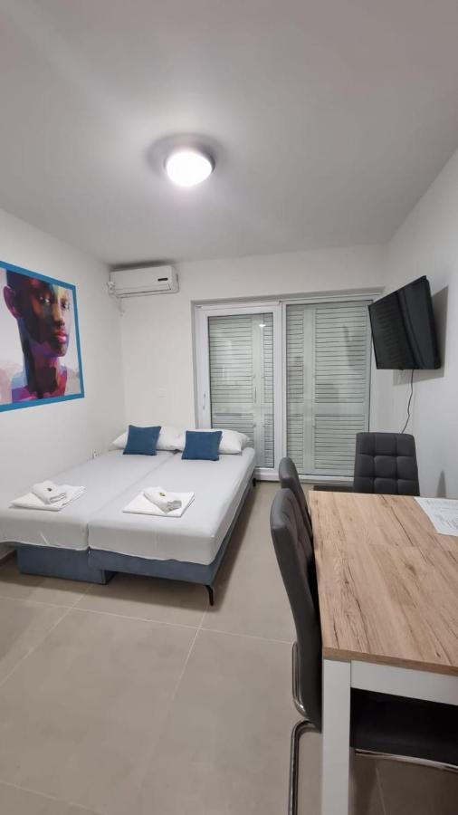 Kings Landing Apartment Новаля Екстериор снимка