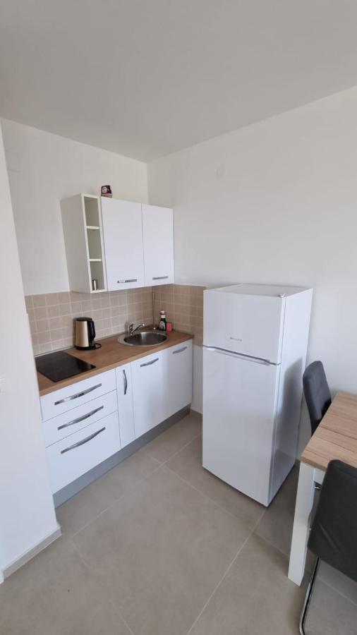 Kings Landing Apartment Новаля Екстериор снимка